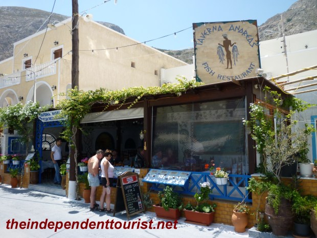 Kamari_Santorini_Greece (3)