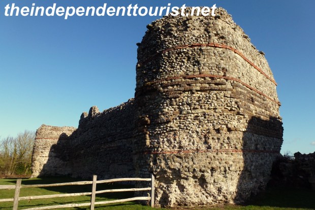 Pevensey Castle_England (7)