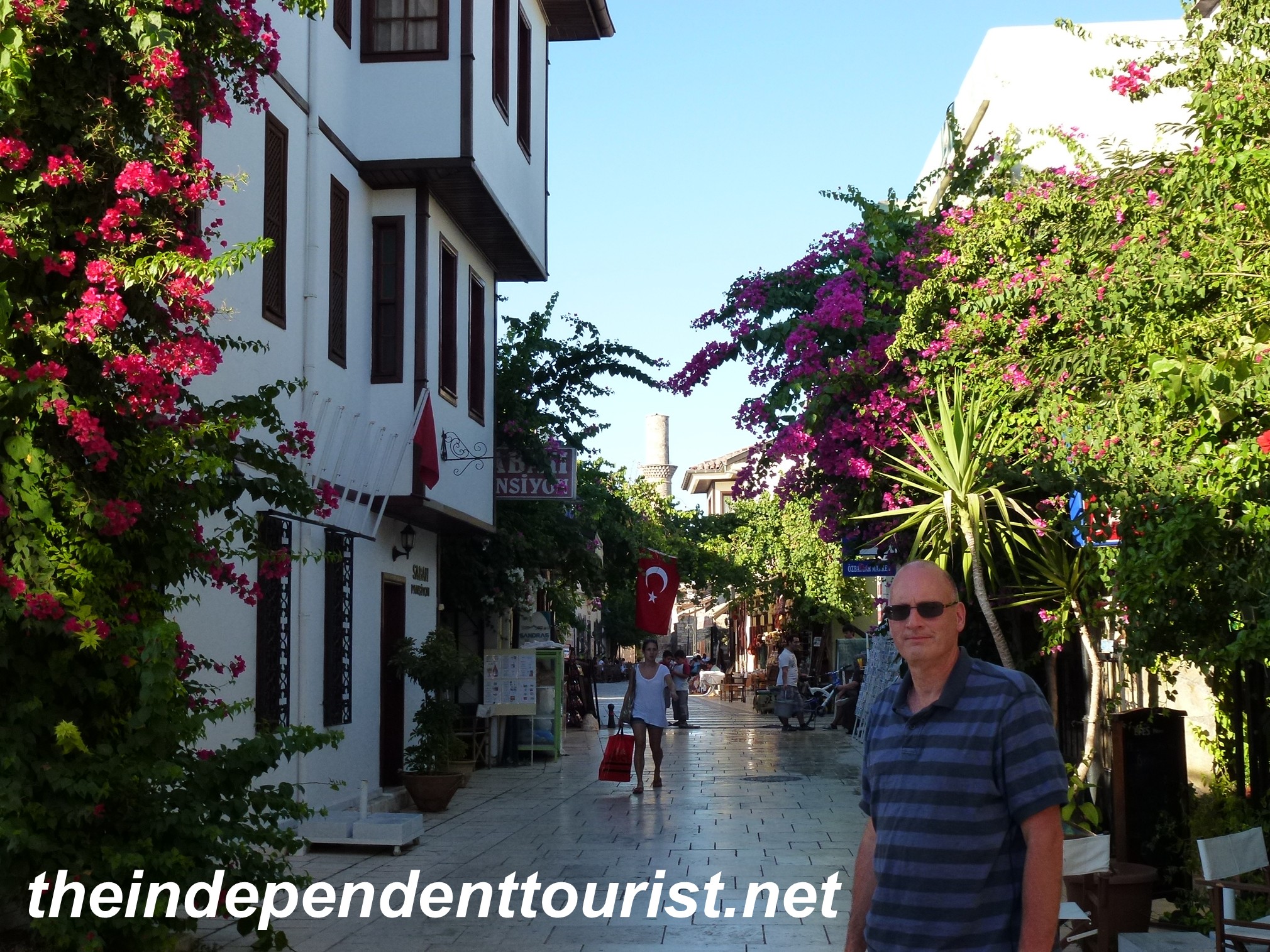 Near Karaalioglu Park. In September, it felt like Spring in Antalya.
