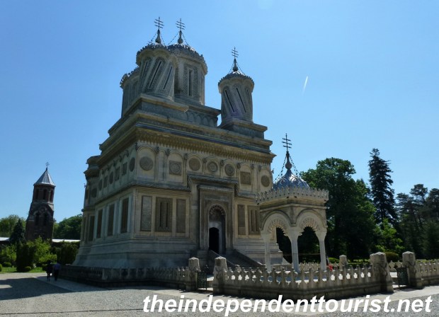A view of the exterior of the Curtea de Arges Monastery.