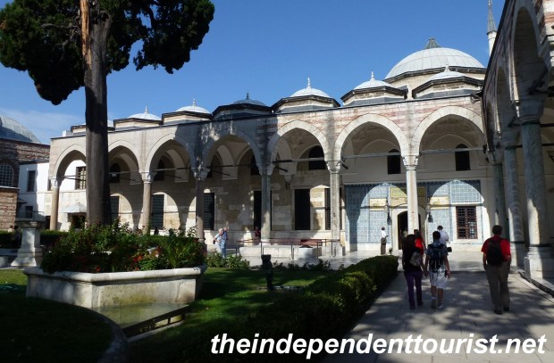 The Pavililon of the Holy Mantle, which contains sacred relics of the Prophet Mohammed.