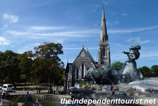 St. Alban's Church and Gefion fountain.