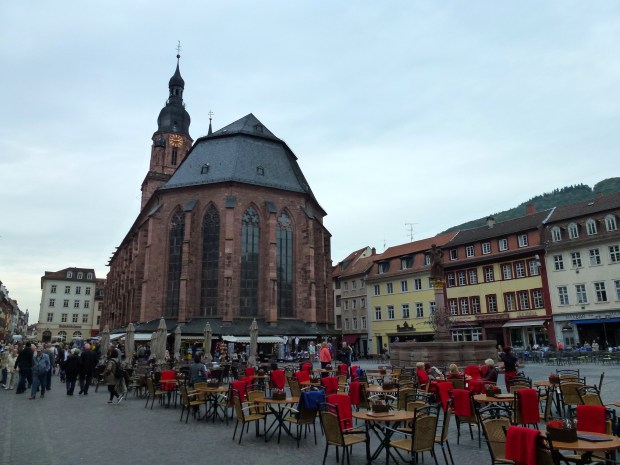 The Church of the Holy Spirit sits in the middle of the Marktplatz surrounded by shops and restaurants.