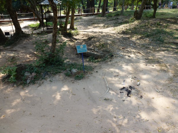 phnom-penh-choeung-ek-killing-fields-12