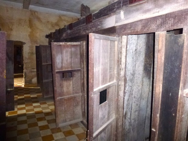 phnom-penh-toul-sleng-museum-30