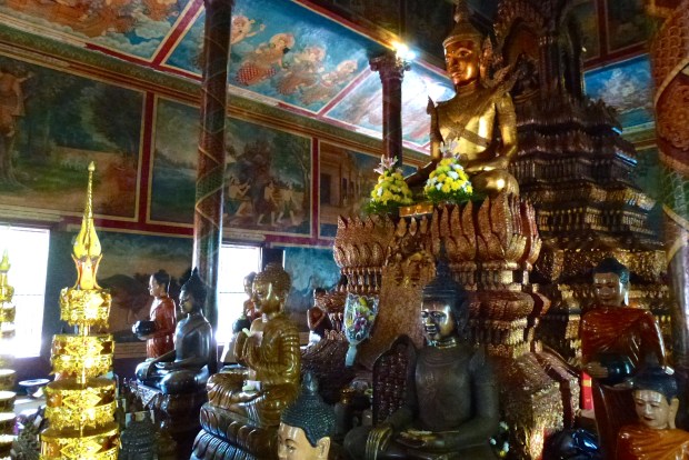 wat-phnom-11