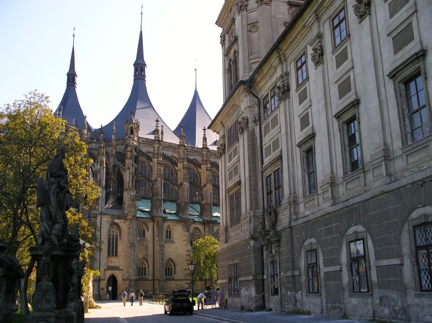 st-barbaras-cathedral_kutna-hora_czech-republic-3
