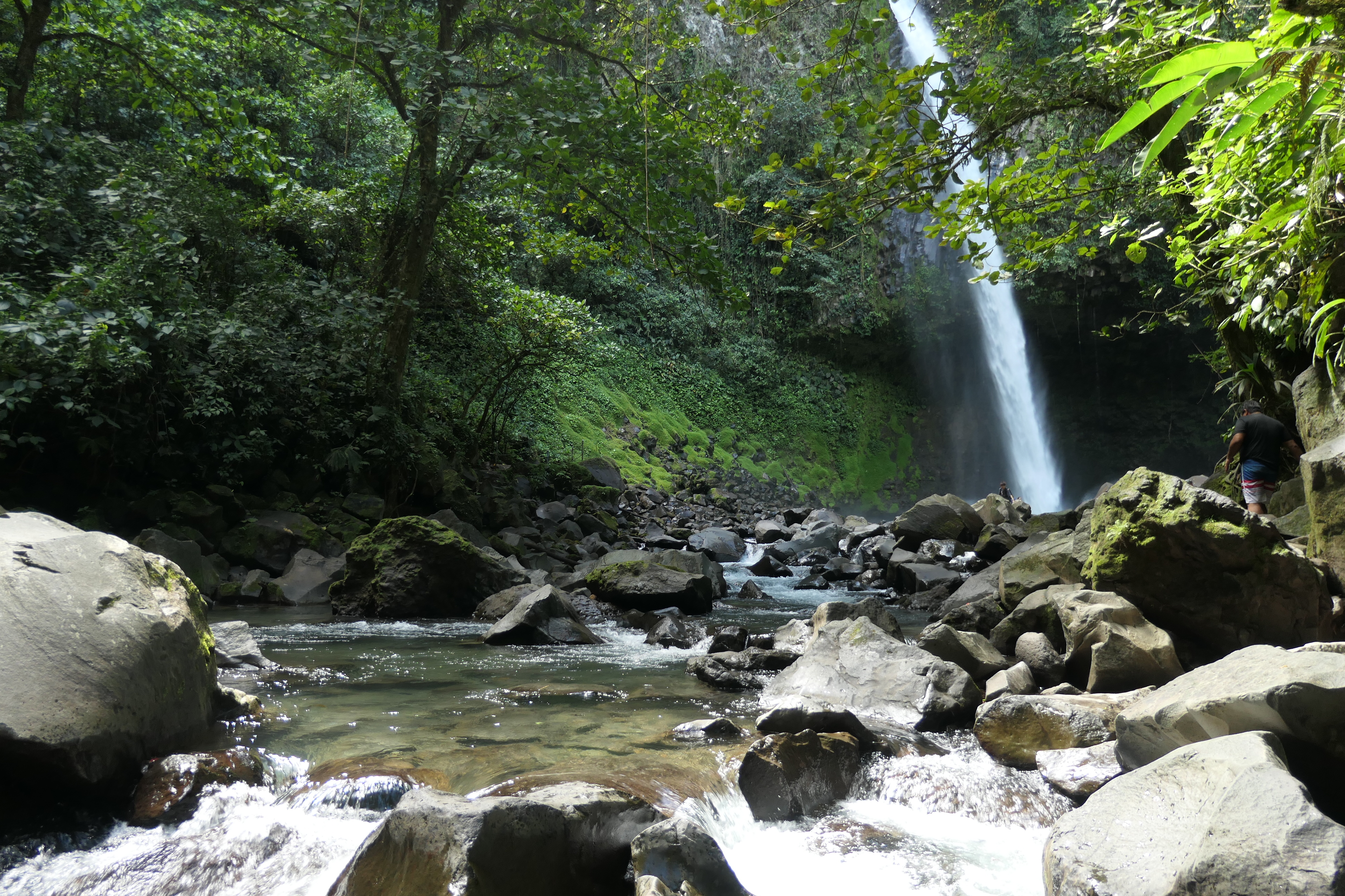 Costa Rica Arenal Volcano Area La Fortuna Falls19